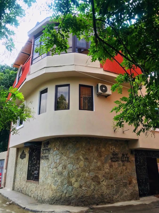 My Cityhotel Tbilisi Exterior photo
